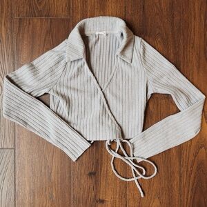 Lane 201 Gray Long Sleeve Surplice Neck Collared Ribbed Wrap Tie Front Top